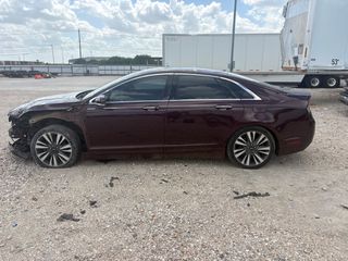 2017 Lincoln MKZ Select - Exterior Side Driver Image